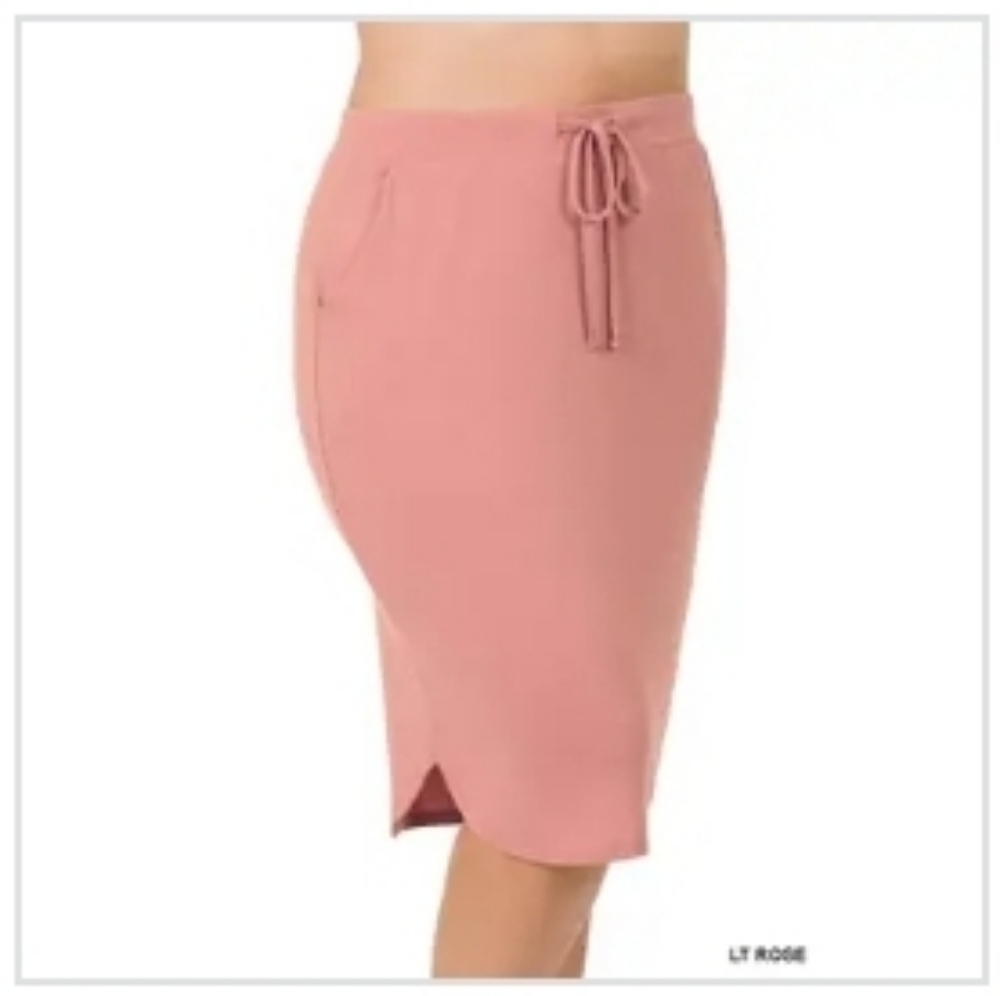 Tulip hem skirt